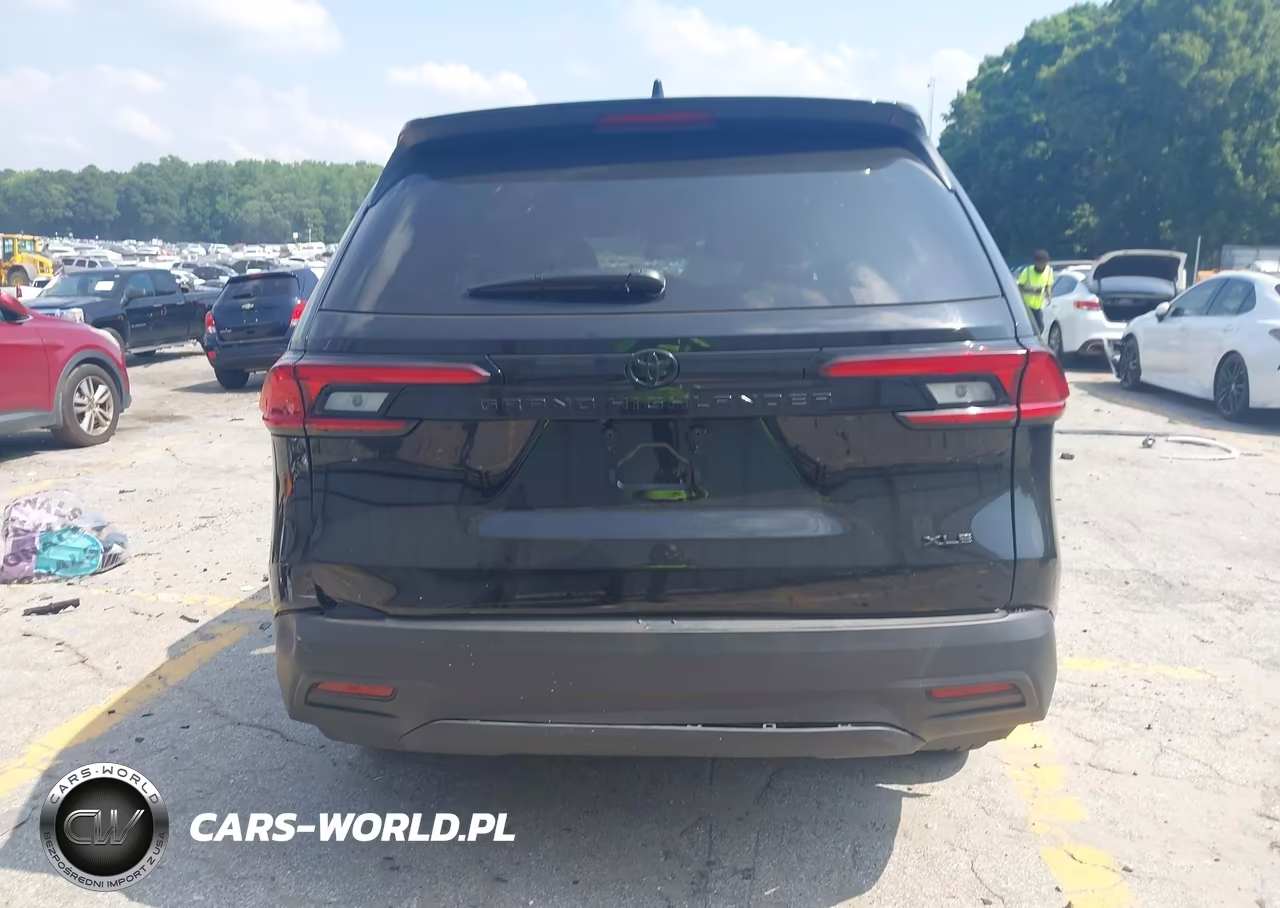 2026 Toyota Grand Highlander Xle VIN:5TDAAAA55TS035832 - 16