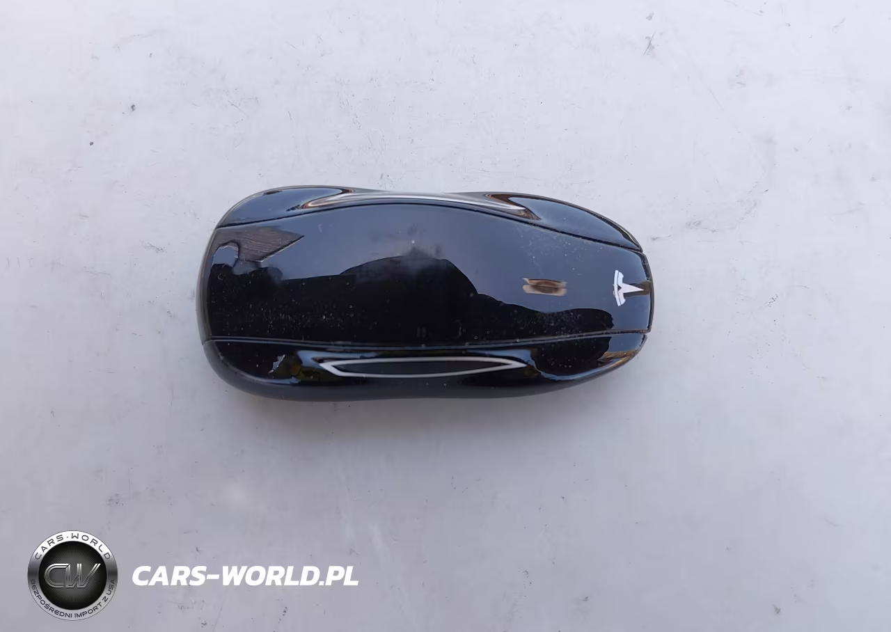 2016 Tesla Model S 60-70-75-85 VIN:5YJSA1E19GF135681 - 11