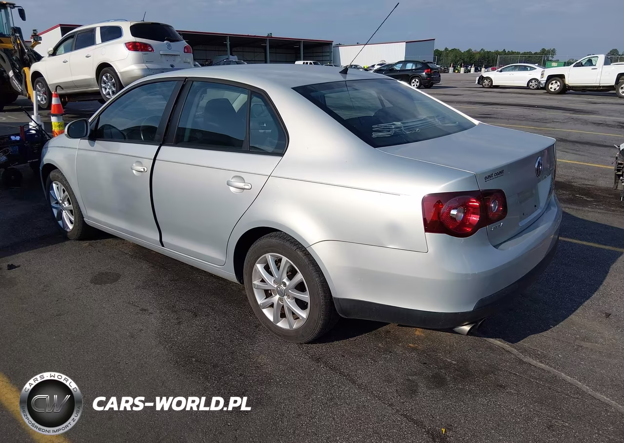 2010 Volkswagen Jetta Limited Edition VIN:3VWRX7AJ3AM127873 - 3