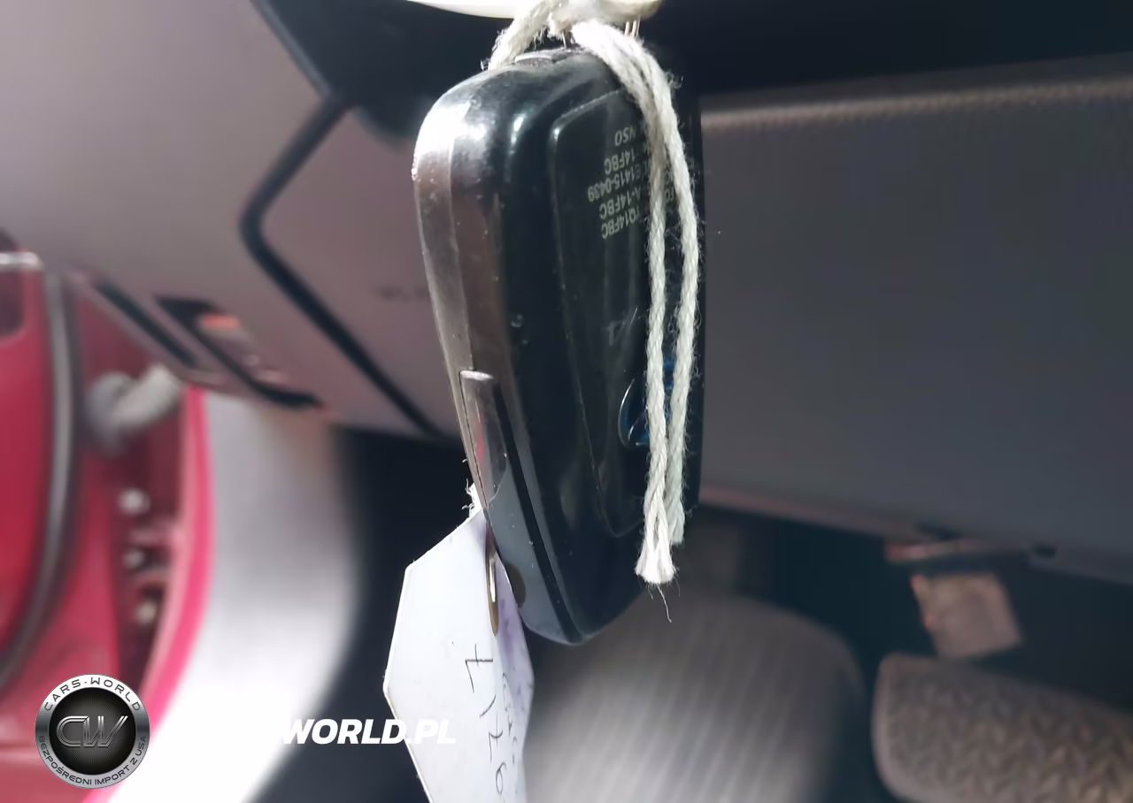2019 Toyota Rav4 Hybrid Xle VIN:2T3RWRFV3KW036146 - 11