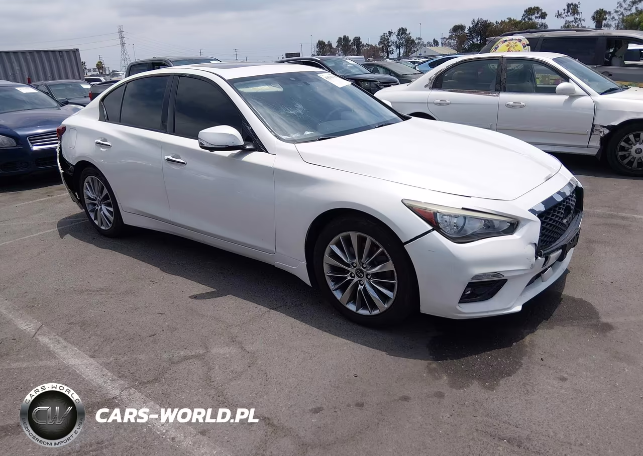 2018 Infiniti Q50 2.0T Luxe – zdjęcie 1 z 17
