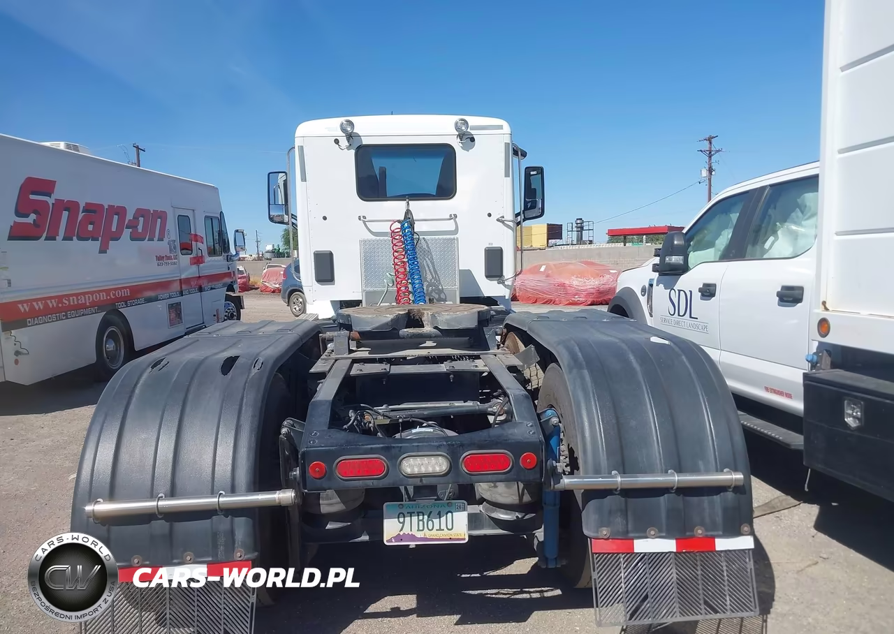 2019 Peterbilt 579 VIN:1XPBD49X8KD614485 - 15