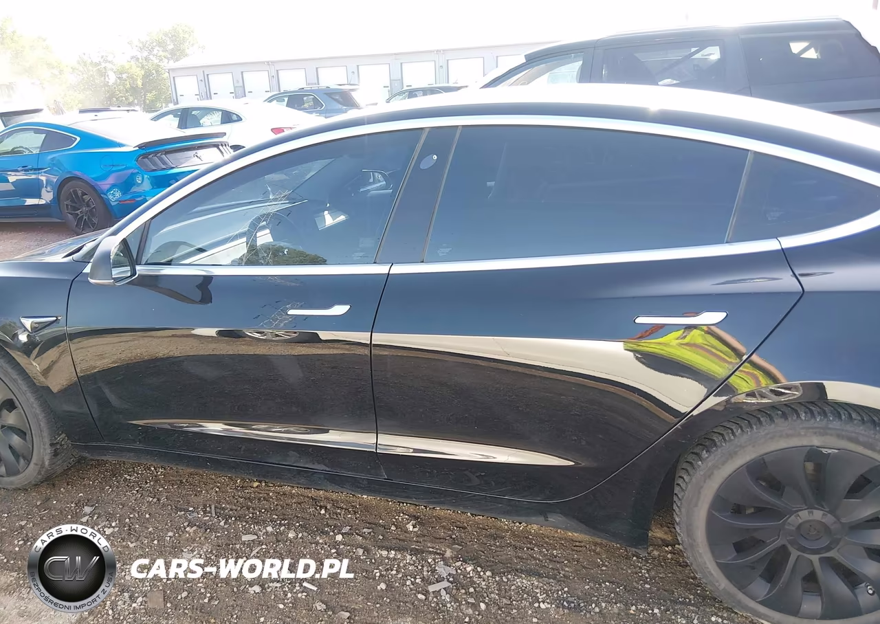 2018 Tesla Model 3 Long Range-Mid Range VIN:5YJ3E1EA9JF011443 - 14