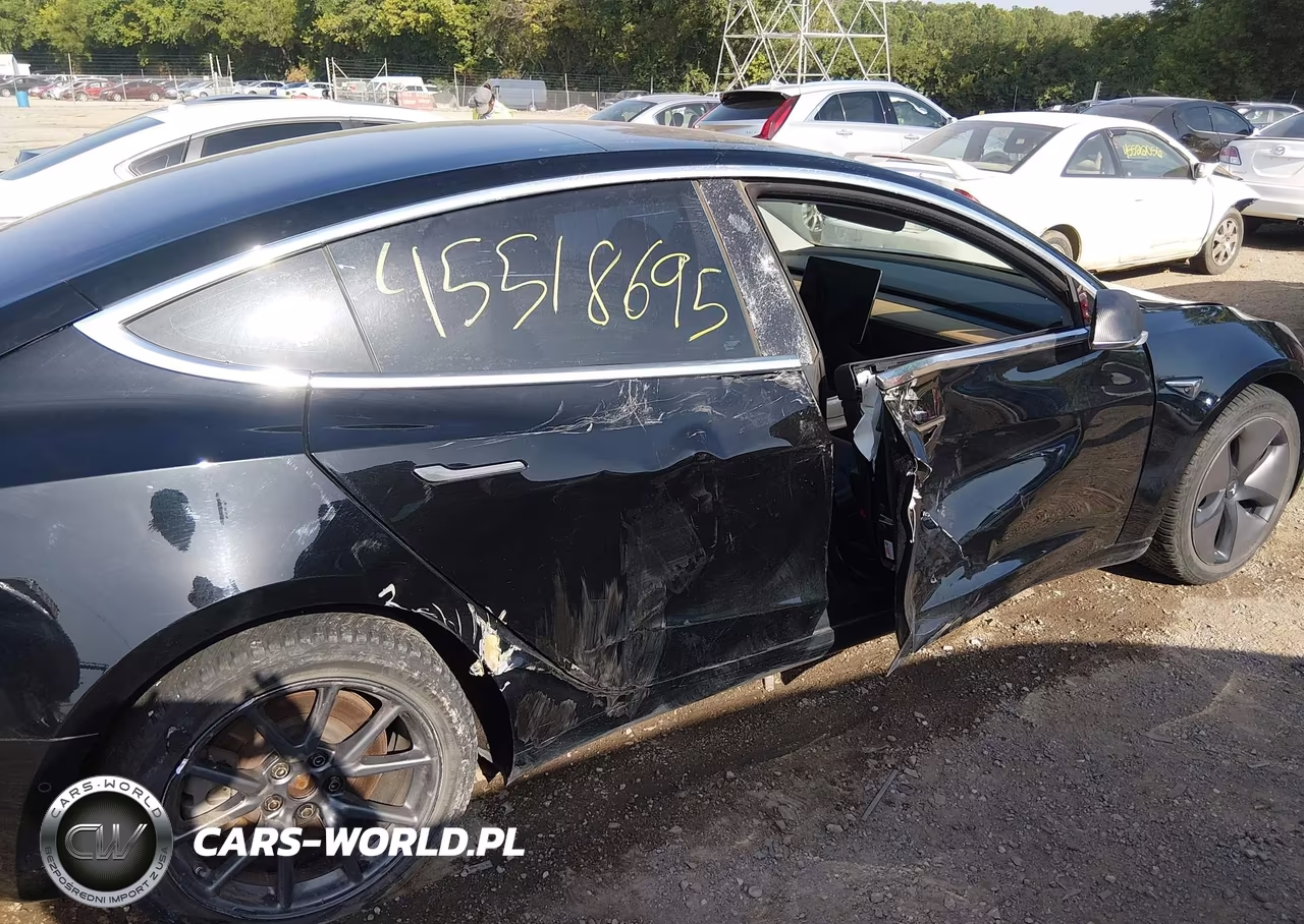 2018 Tesla Model 3 Long Range-Mid Range VIN:5YJ3E1EA9JF011443 - 6