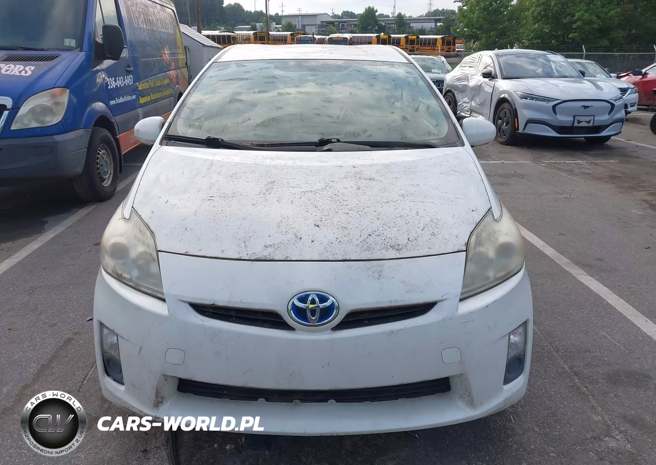 2011 Toyota Prius Two VIN:JTDKN3DU7B5350465 - 12