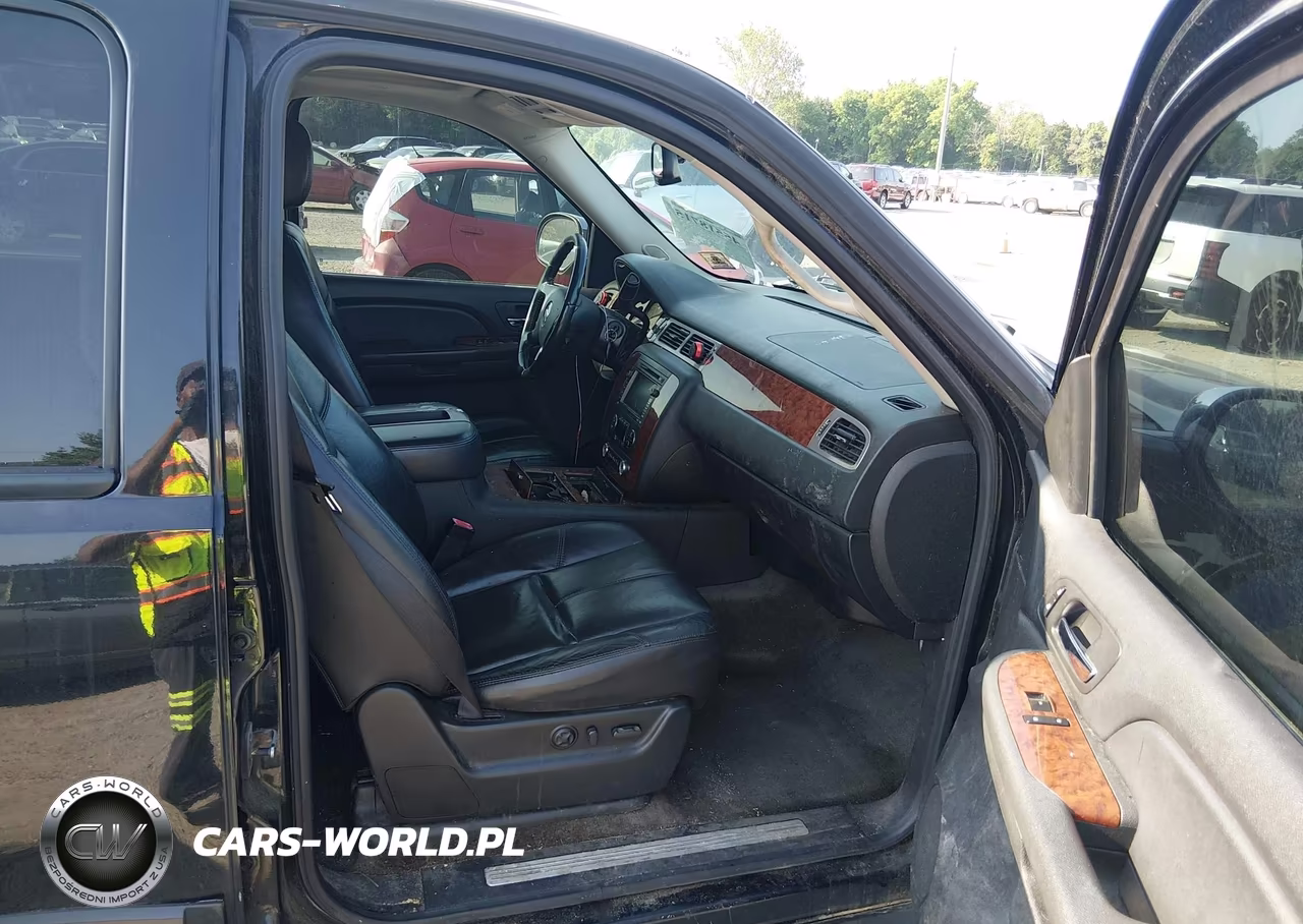2008 Chevrolet Suburban 1500 Ltz VIN:3GNFK16388G169063 - 5