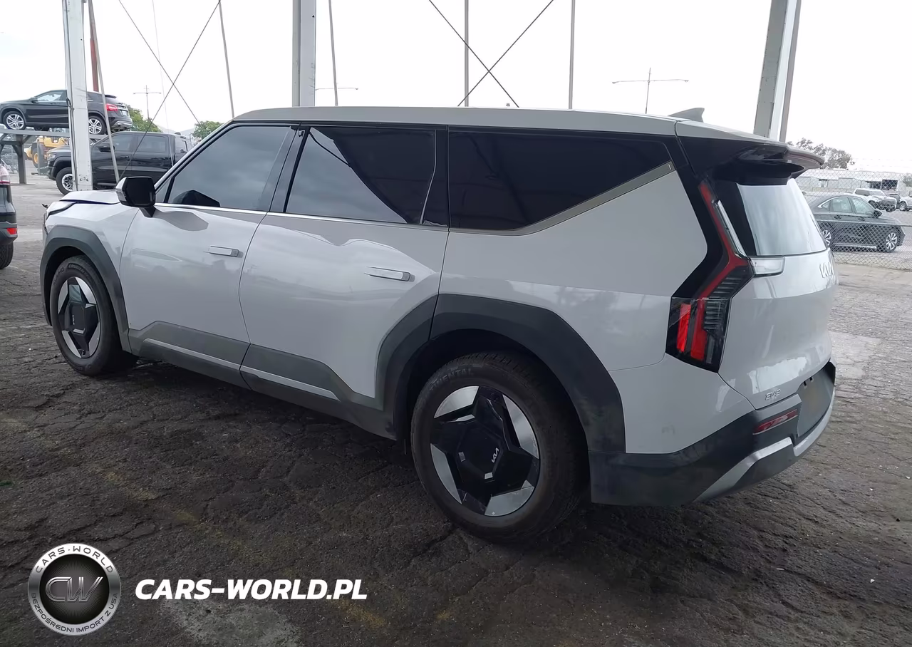 2026 Kia Ev9 Light Long Range VIN:5XYAB5S13TG004155 - 3
