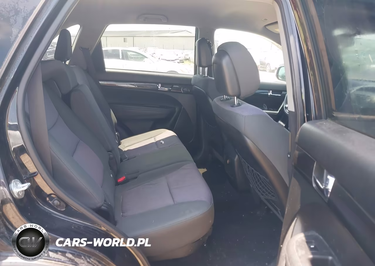 2013 Kia Sorento Lx VIN:5XYKT4A60DG326892 - 8