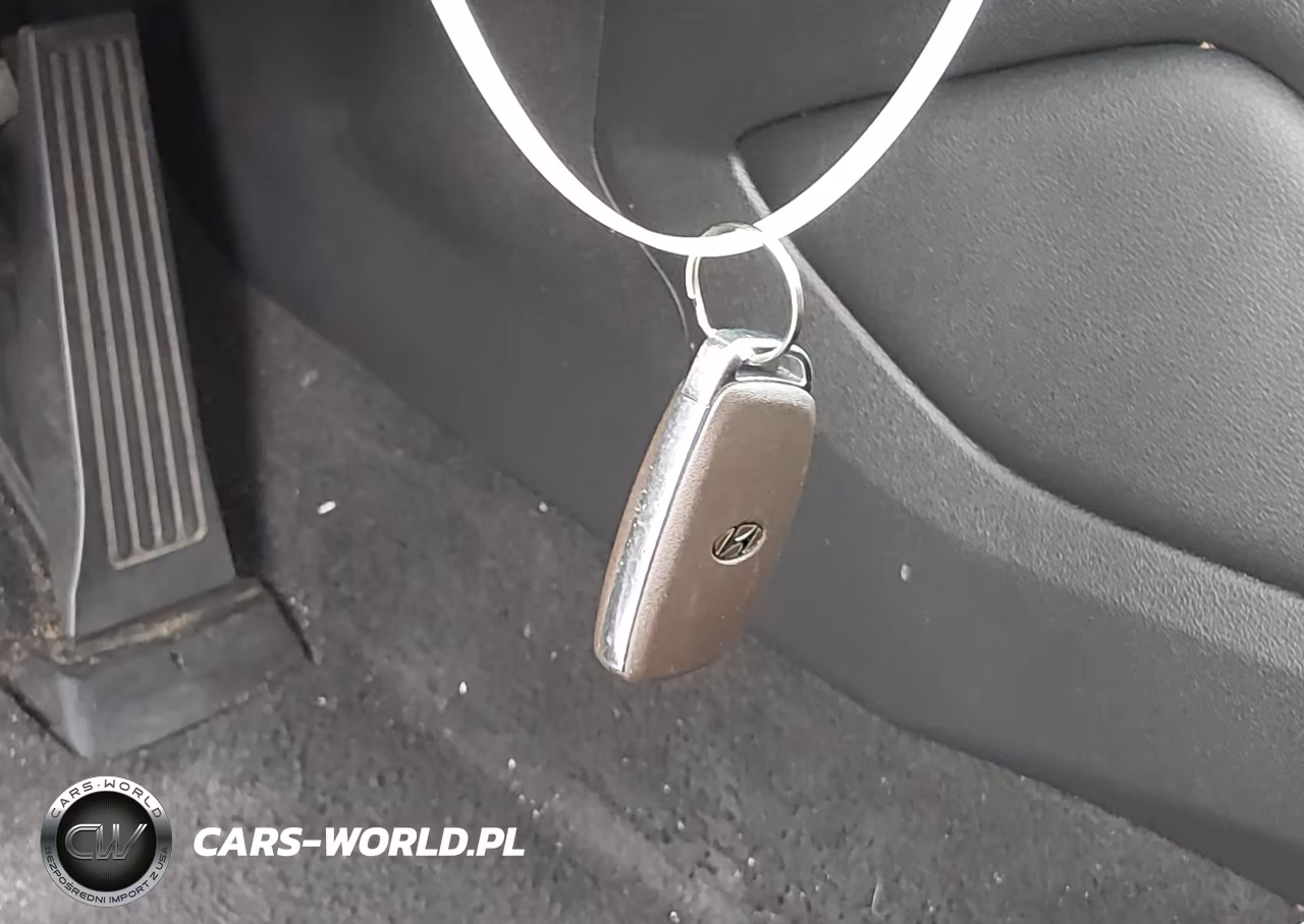 2019 Hyundai Tucson Value VIN:KM8J33A4XKU941204 - 11