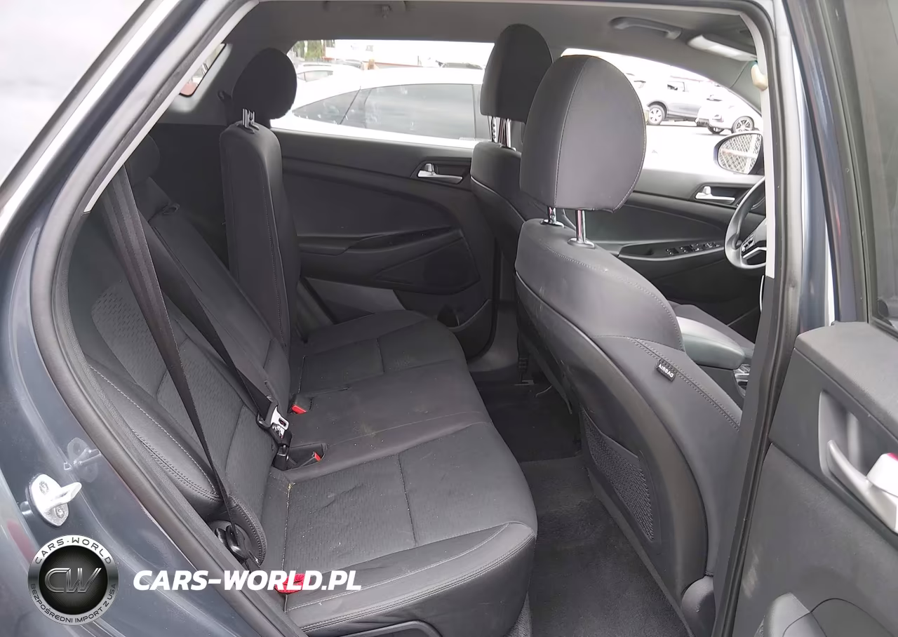 2019 Hyundai Tucson Value VIN:KM8J33A4XKU941204 - 8