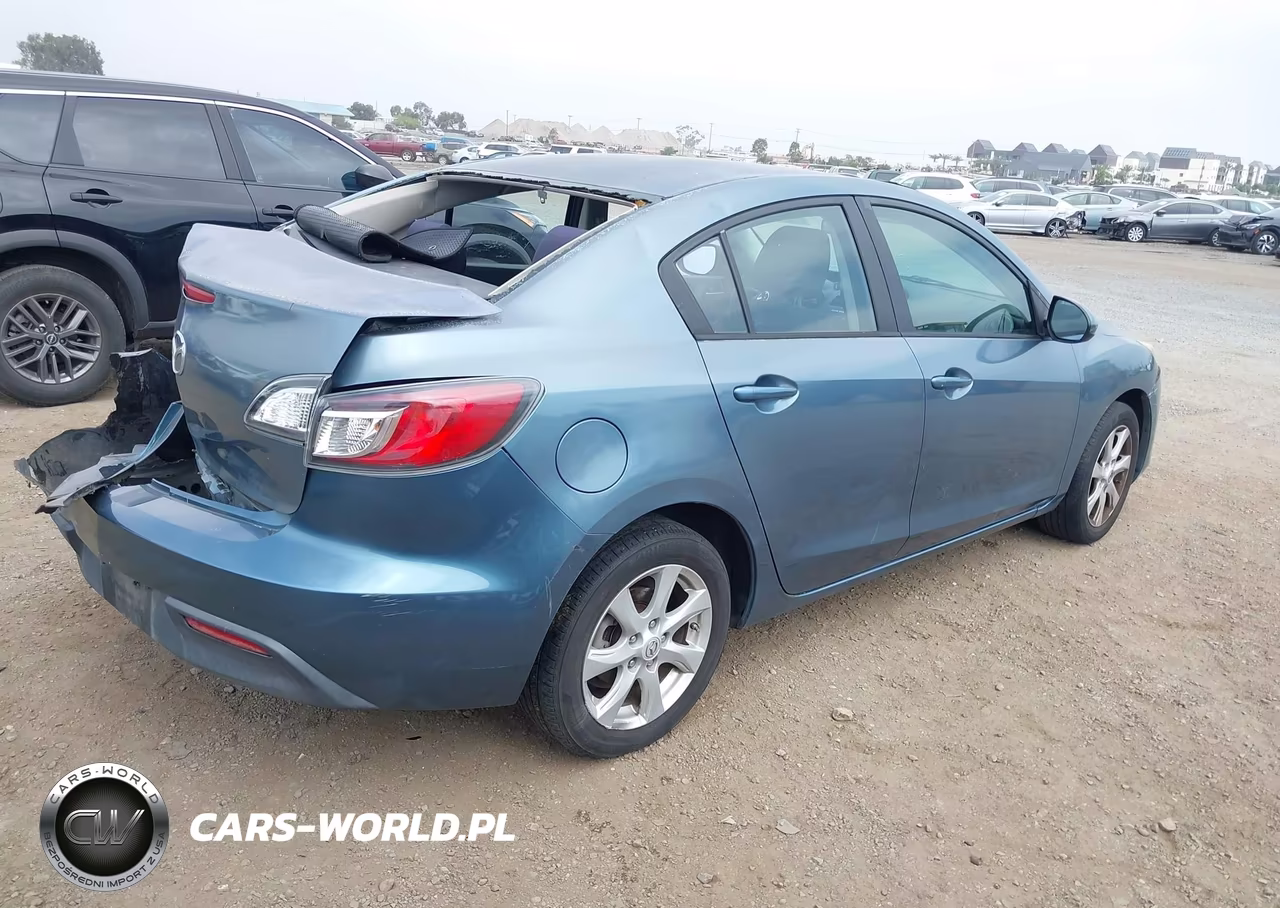 2010 Mazda Mazda3 I Touring VIN:JM1BL1SG4A1251695 - 4