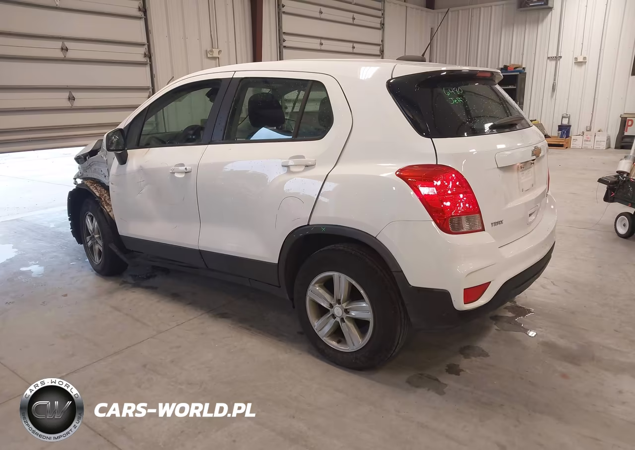 2019 Chevrolet Trax Ls VIN:3GNCJKSB9KL201090 - 3