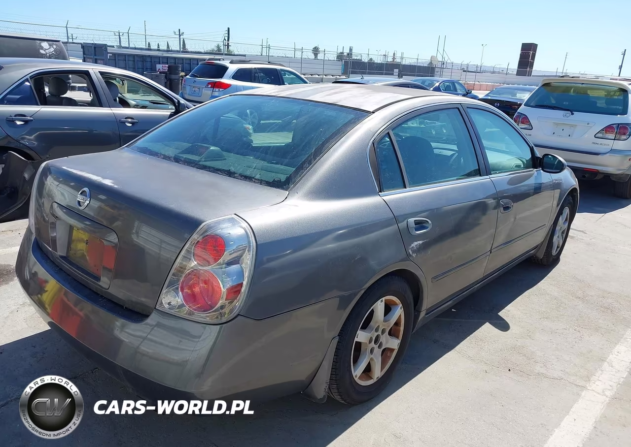 2005 Nissan Altima 2.5 S VIN:1N4AL11D45N427779 - 4