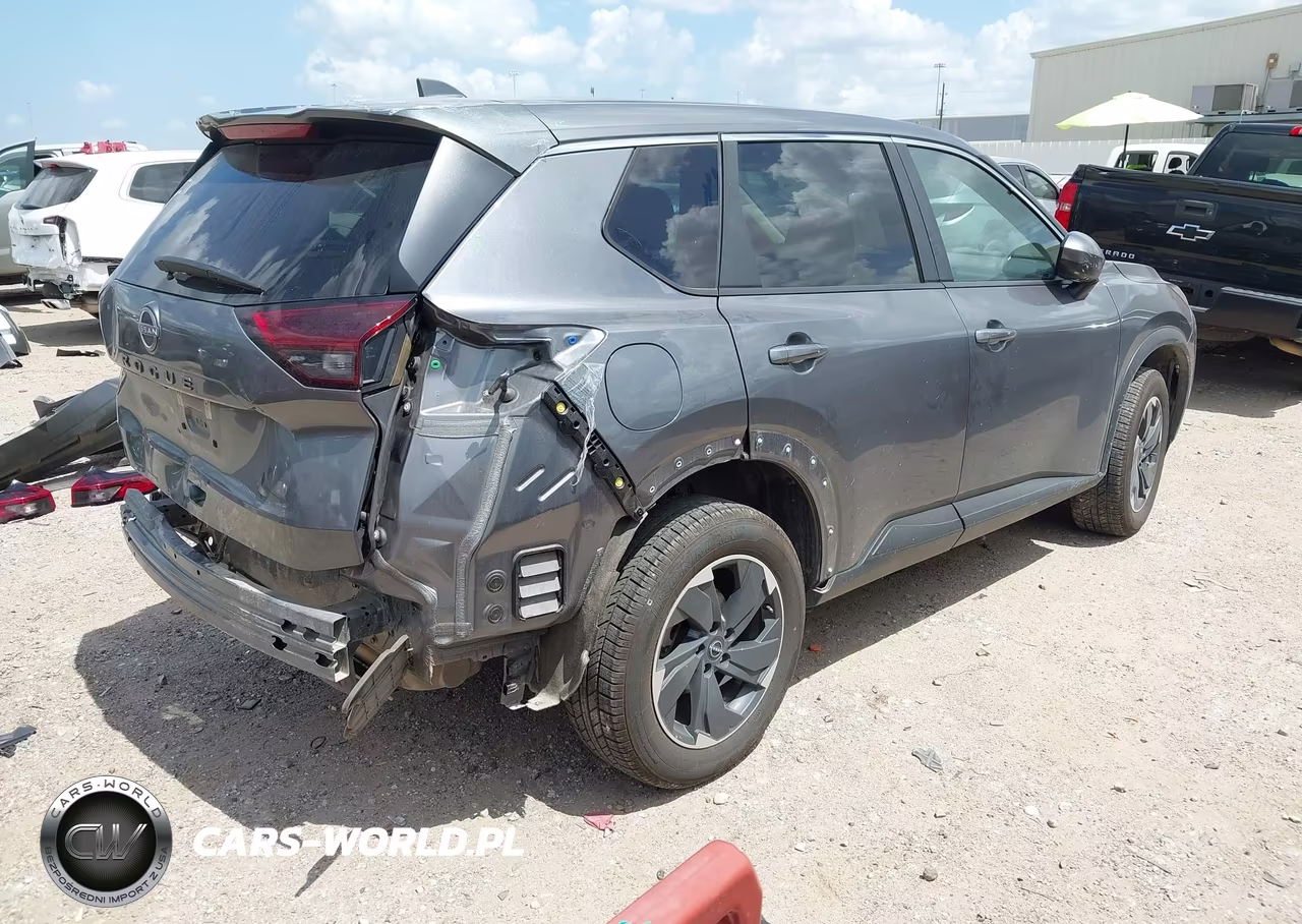 2025 Nissan Rogue Sv Fwd VIN:5N1BT3BA4SC808307 - 4