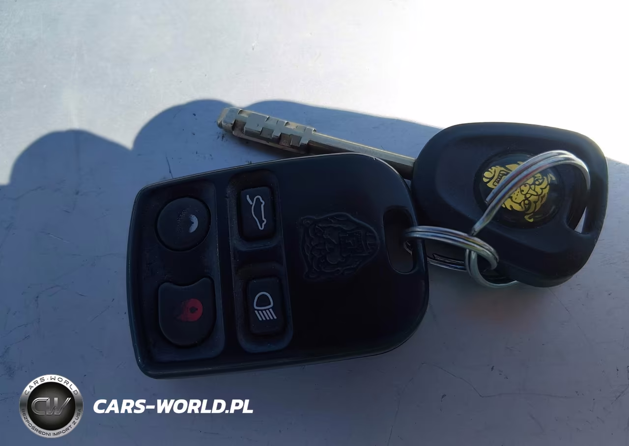 2001 Jaguar Xkr VIN:SAJDA42B71PA20375 - 11