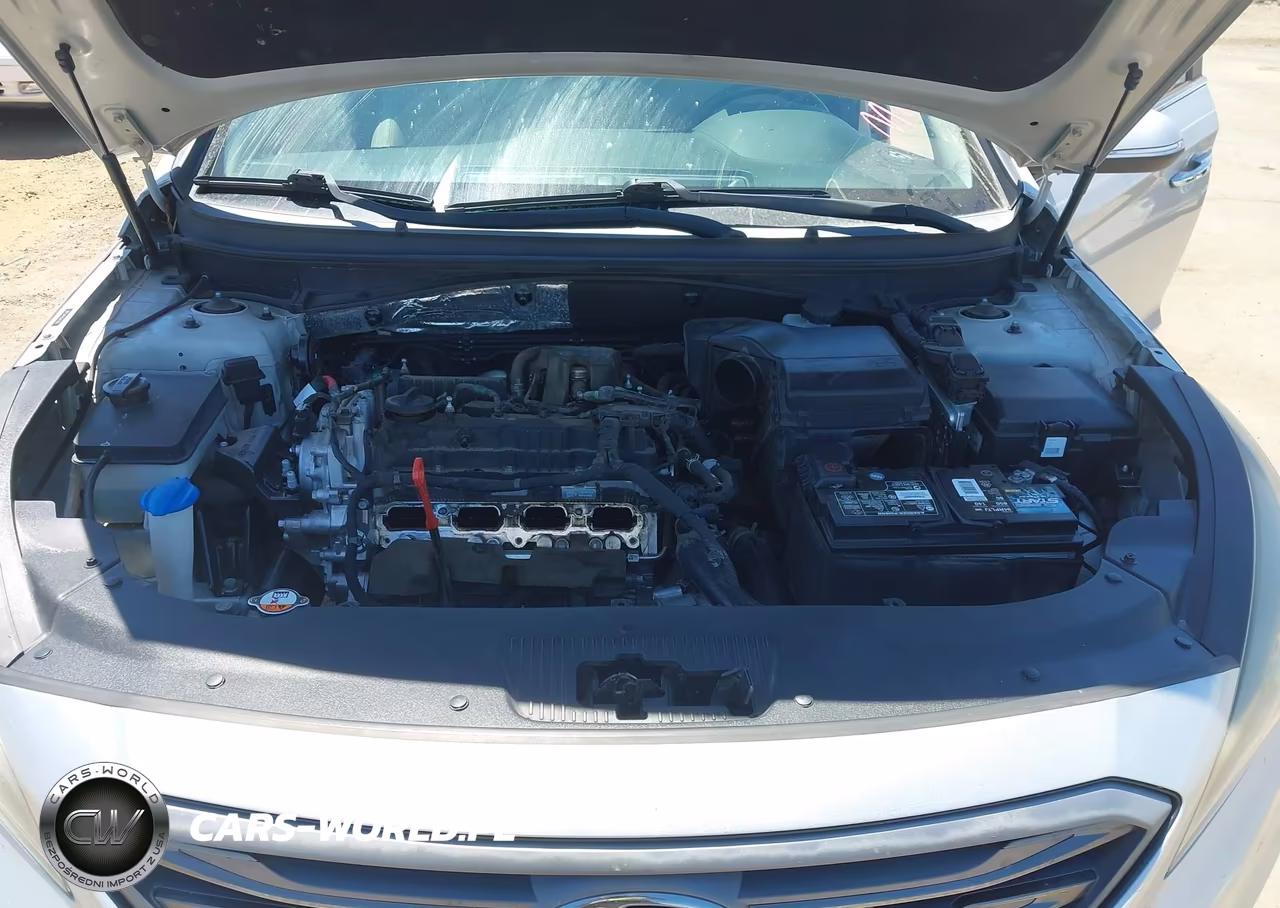 2016 Hyundai Sonata Sport VIN:5NPE34AF8GH413305 - 10