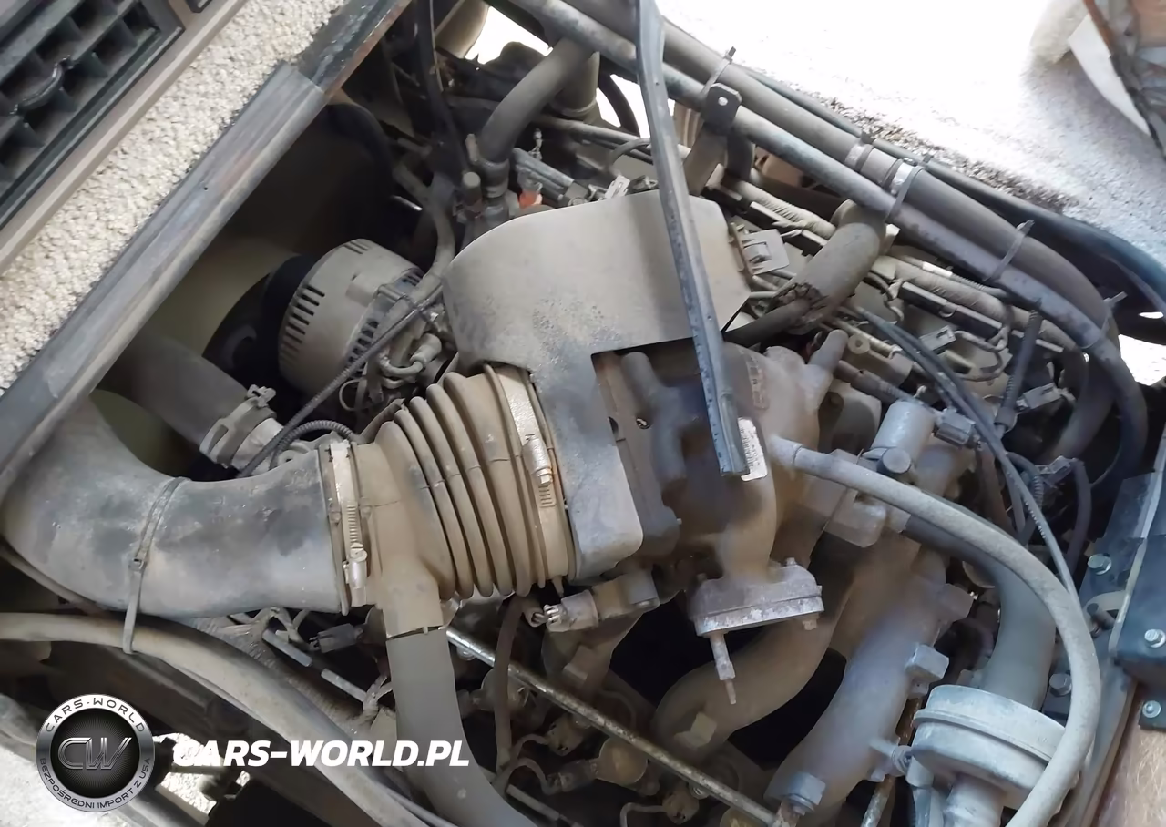 2000 Ford F550 Super Duty Stripped Chass VIN:3FCNF53S9YJA02211 - 10