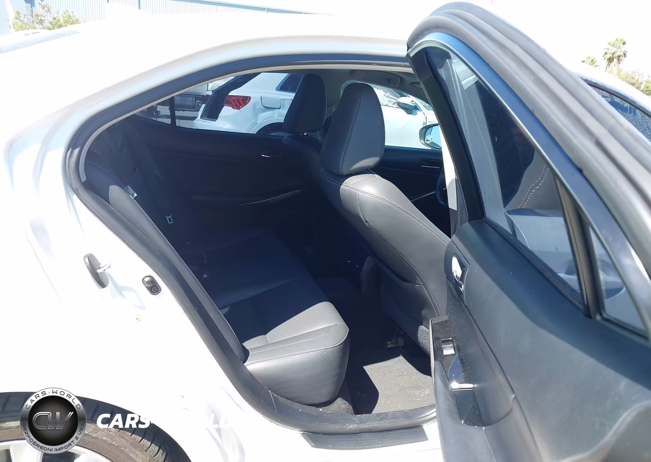 2016 Lexus Is 200T VIN:JTHBA1D22G5025842 - 8