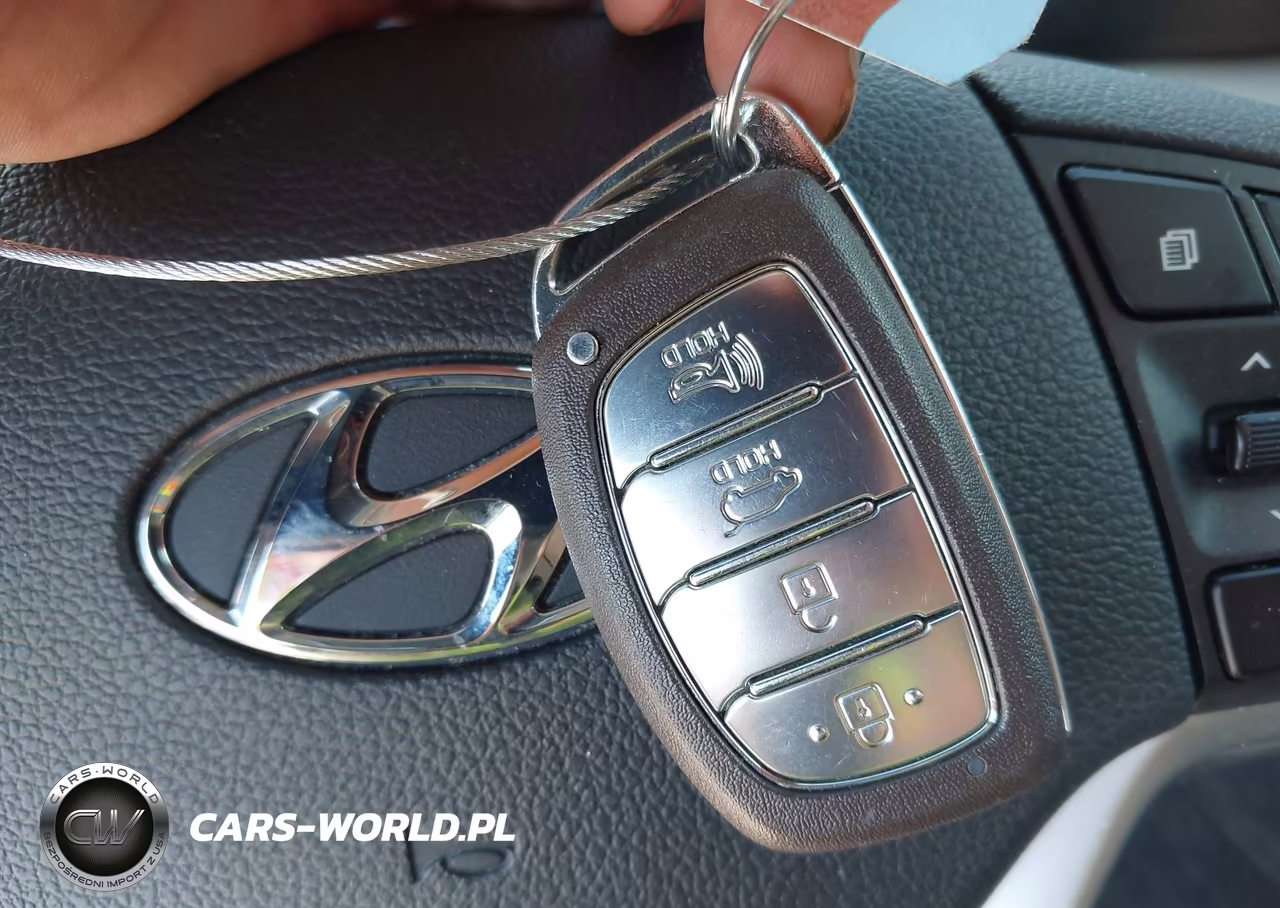 2019 Hyundai Tucson Value VIN:KM8J3CA44KU035937 - 11