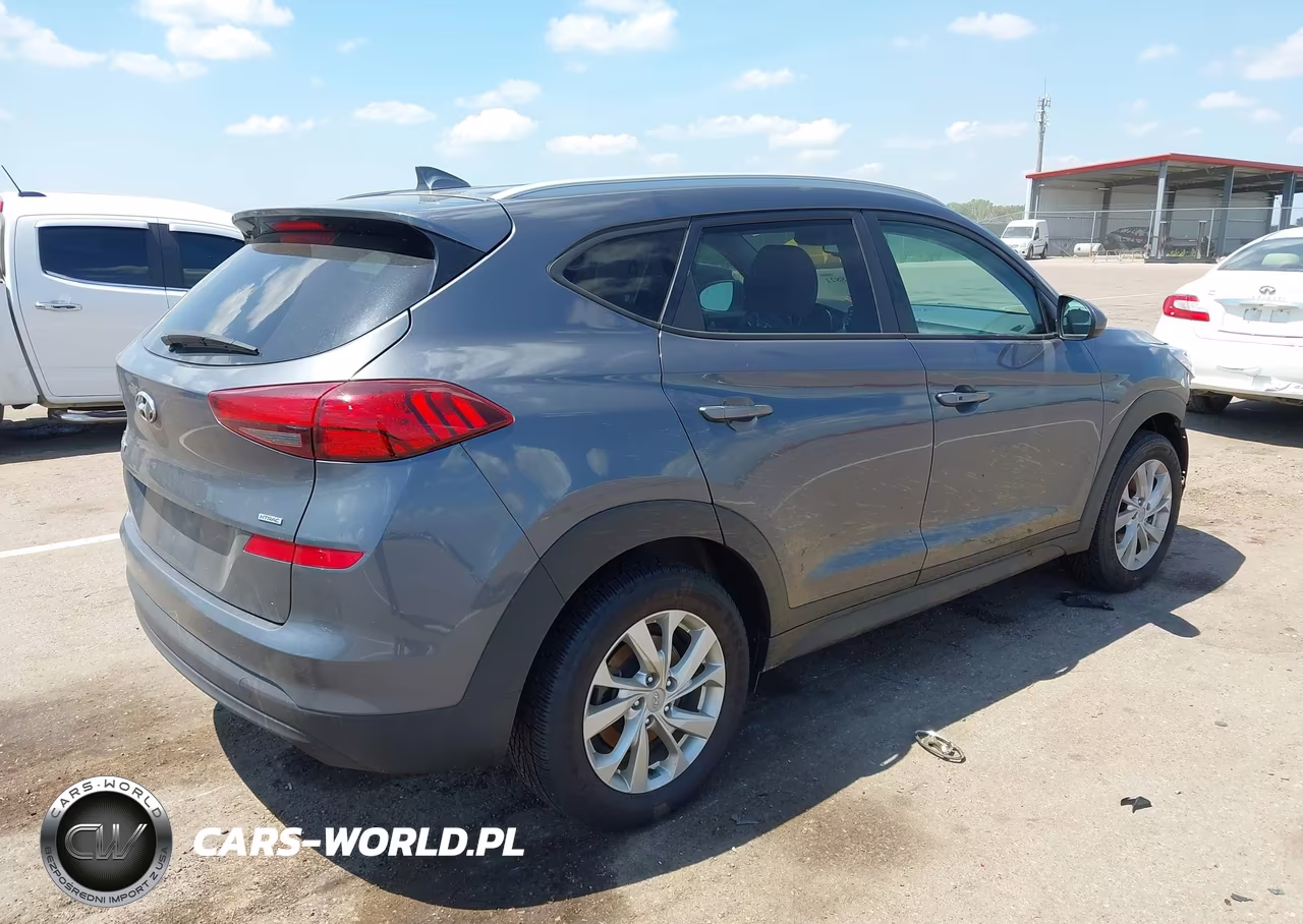 2019 Hyundai Tucson Value VIN:KM8J3CA44KU035937 - 4