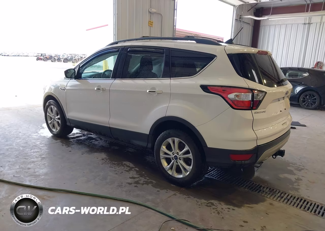 2018 Ford Escape Se VIN:1FMCU9GD6JUB43409 - 3