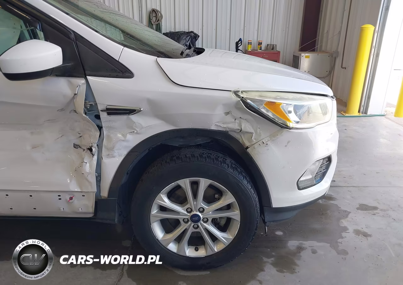 2018 Ford Escape Se VIN:1FMCU9GD6JUB43409 - 6