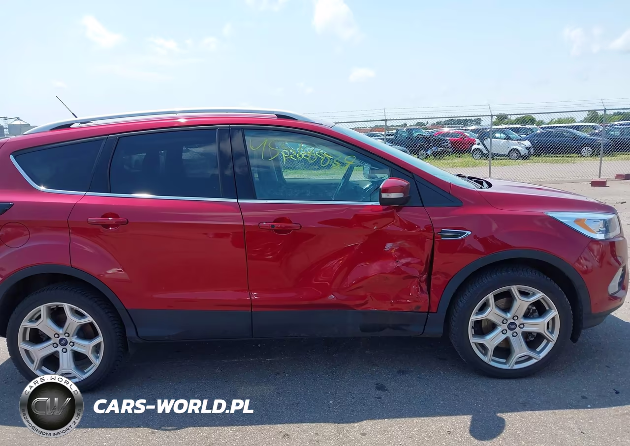2019 Ford Escape Titanium VIN:1FMCU9J93KUB27688 - 13