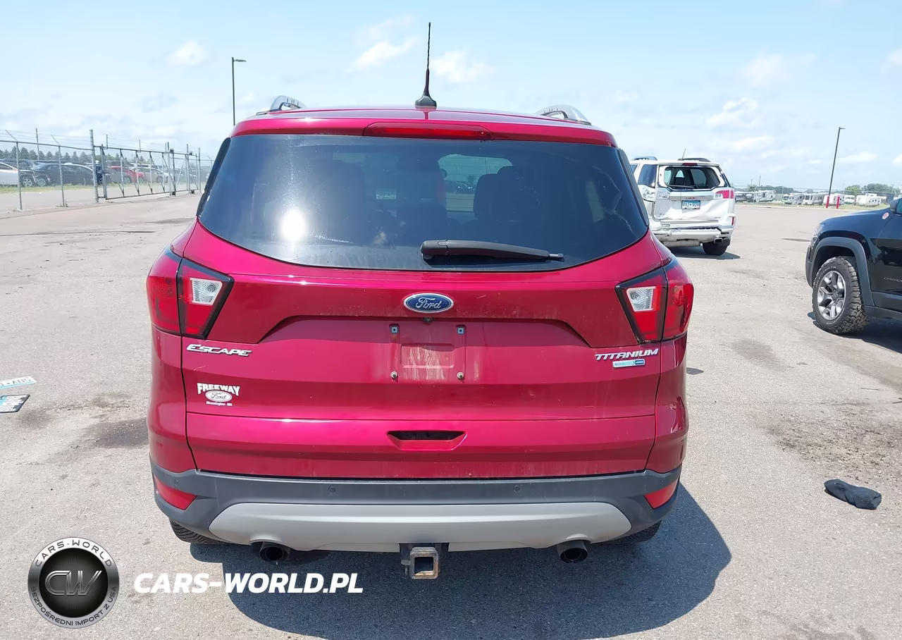2019 Ford Escape Titanium VIN:1FMCU9J93KUB27688 - 16