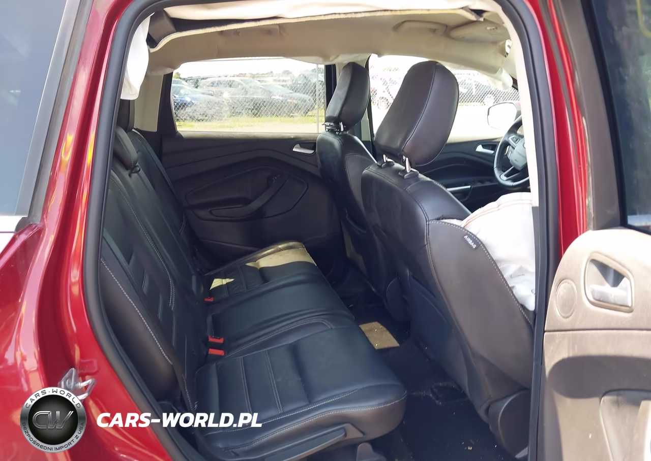 2019 Ford Escape Titanium VIN:1FMCU9J93KUB27688 - 8