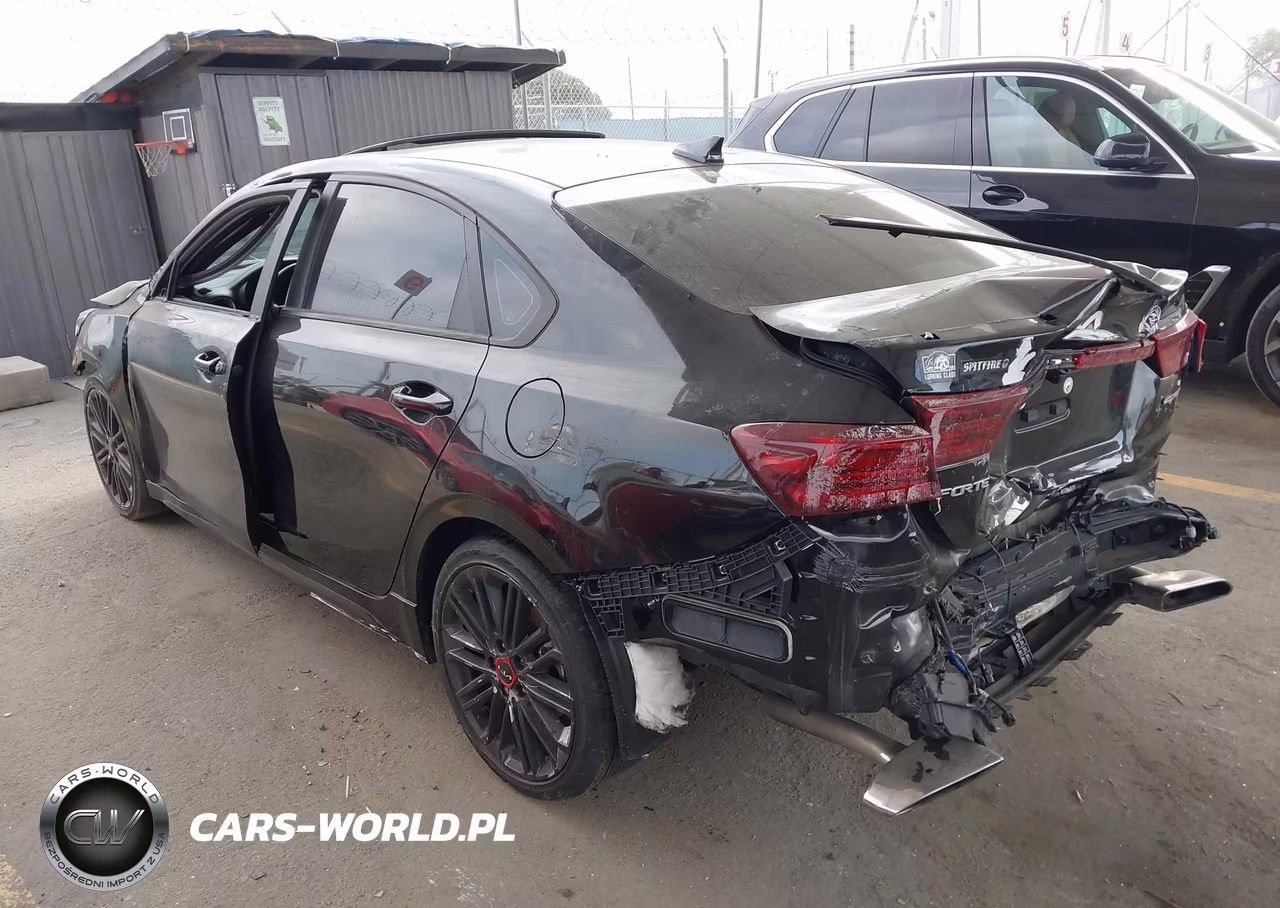 2023 Kia Forte Gt VIN:3KPF44AC6PE640567 - 3