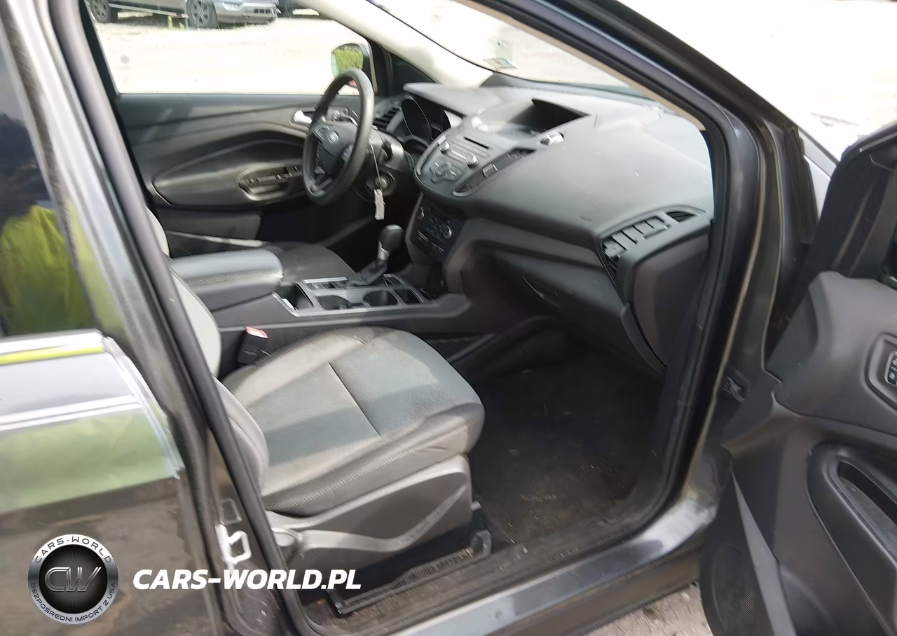 2017 Ford Escape Se VIN:1FMCU9GD4HUC54986 - 5
