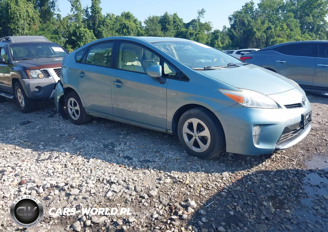 2013 Toyota Prius Three – zdjęcie 1 z 20