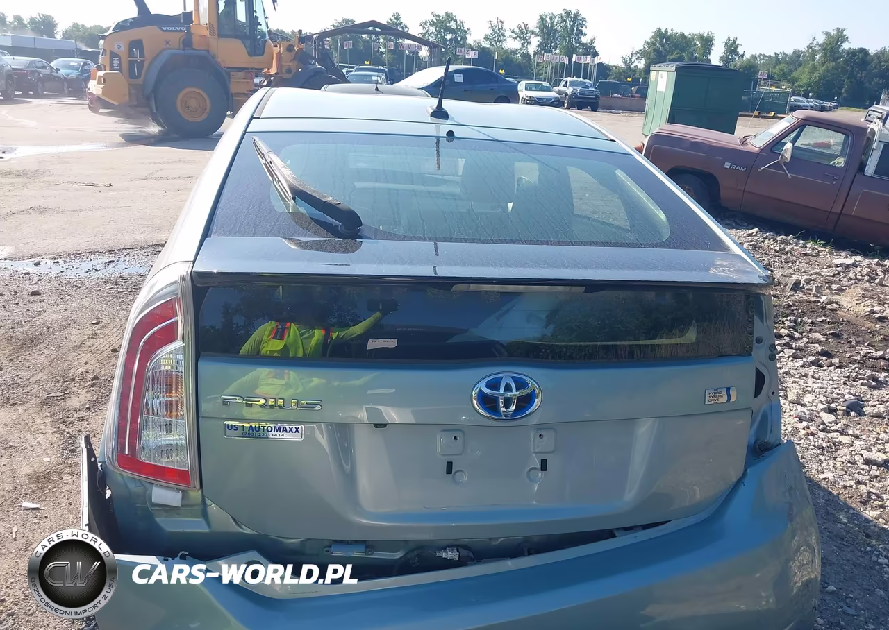 2013 Toyota Prius Three VIN:JTDKN3DU3D1728341 - 17