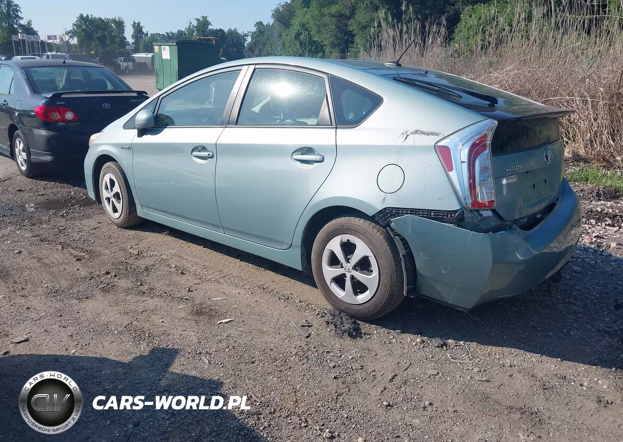 2013 Toyota Prius Three VIN:JTDKN3DU3D1728341 - 3