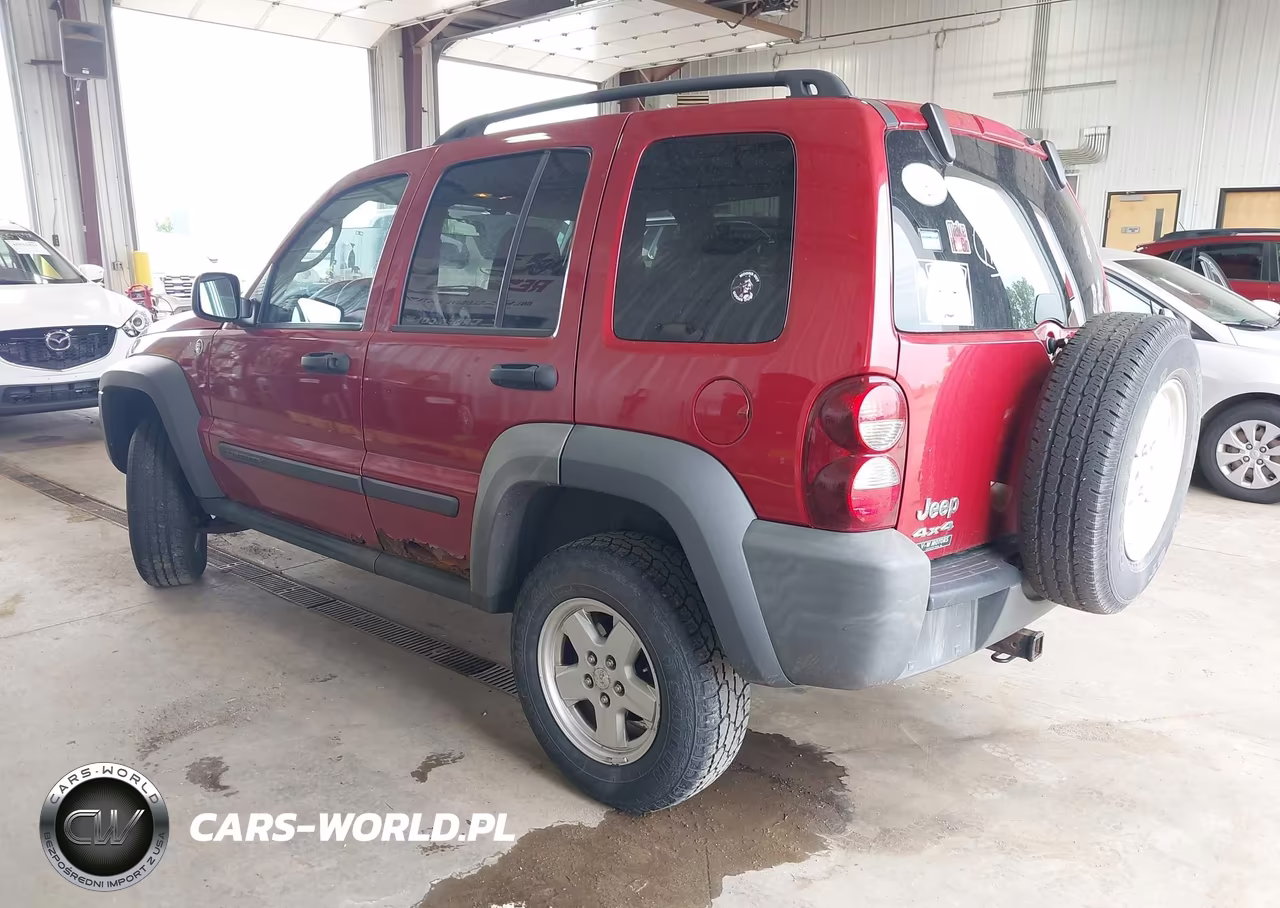 2007 Jeep Liberty Sport VIN:1J4GL48K67W538562 - 3