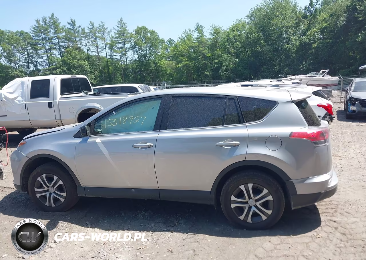 2018 Toyota Rav4 Le VIN:2T3BFREV4JW789136 - 14