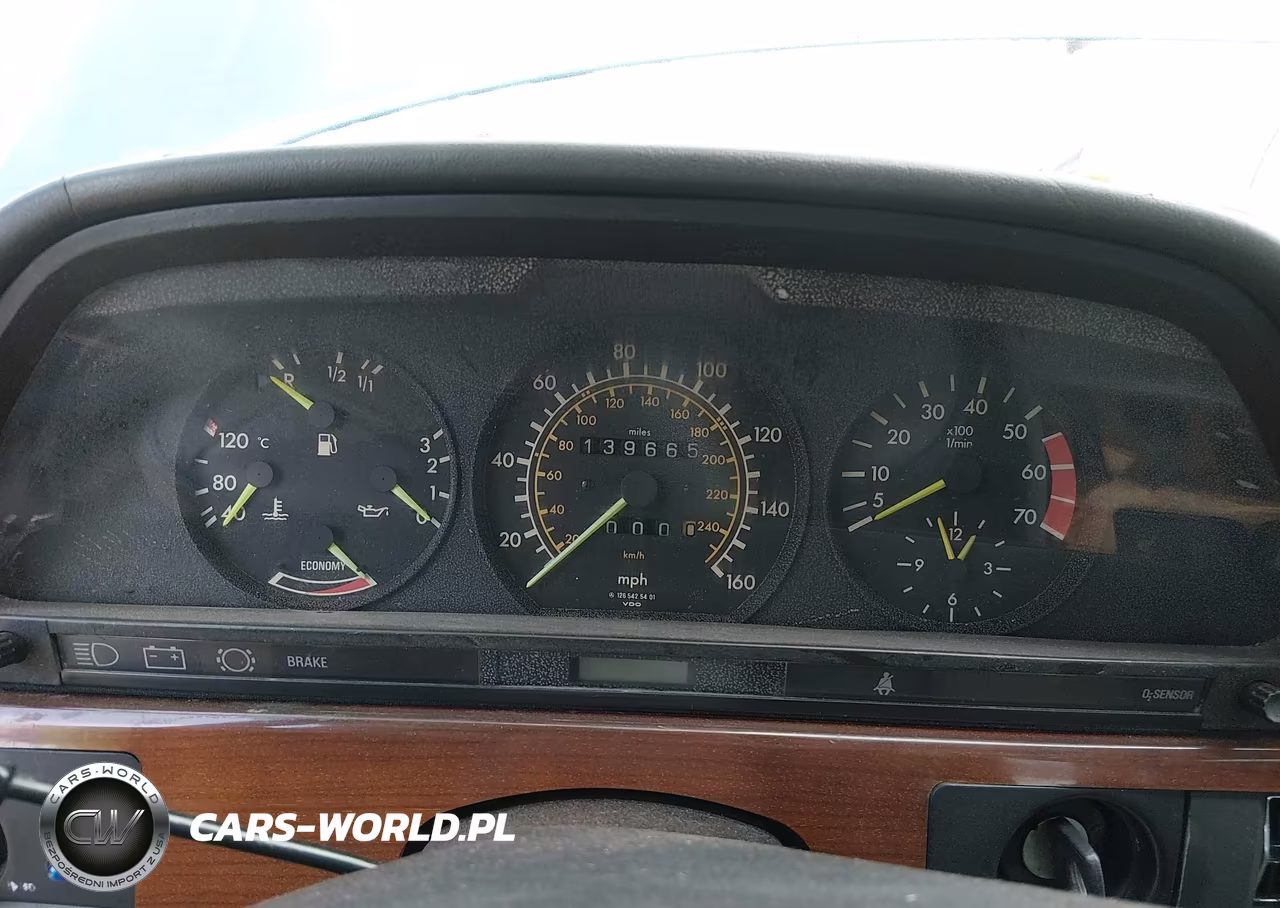 1985 Mercedes-Benz 380 Se VIN:WDBCA32C9FA133537 - 7