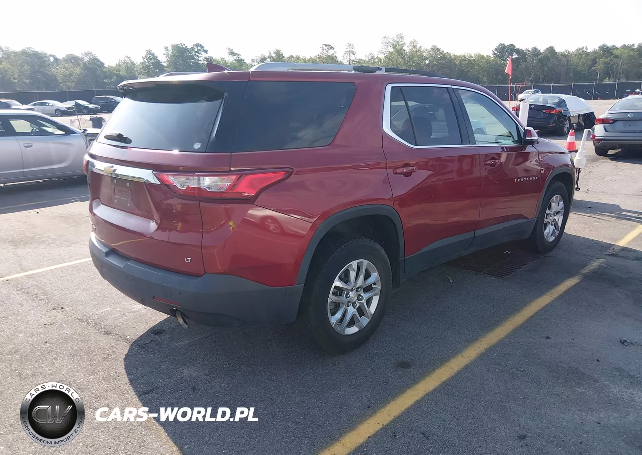 2018 Chevrolet Traverse Lt Cloth VIN:1GNEVGKW8JJ270002 - 4