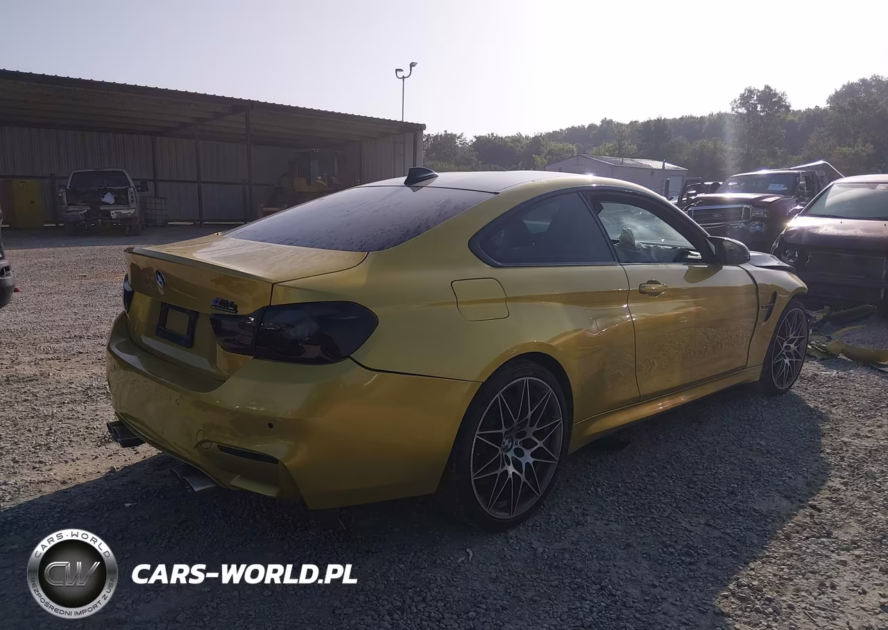BMW M4 VIN:WBS4Y9C58JAC88055 - 4