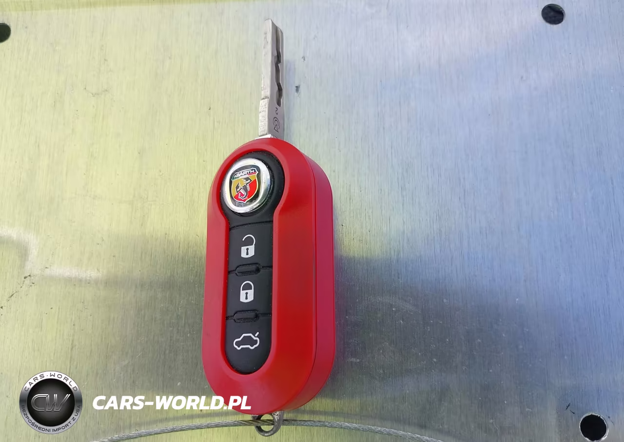 2012 Fiat 500 Abarth VIN:3C3CFFFH2CT380112 - 11