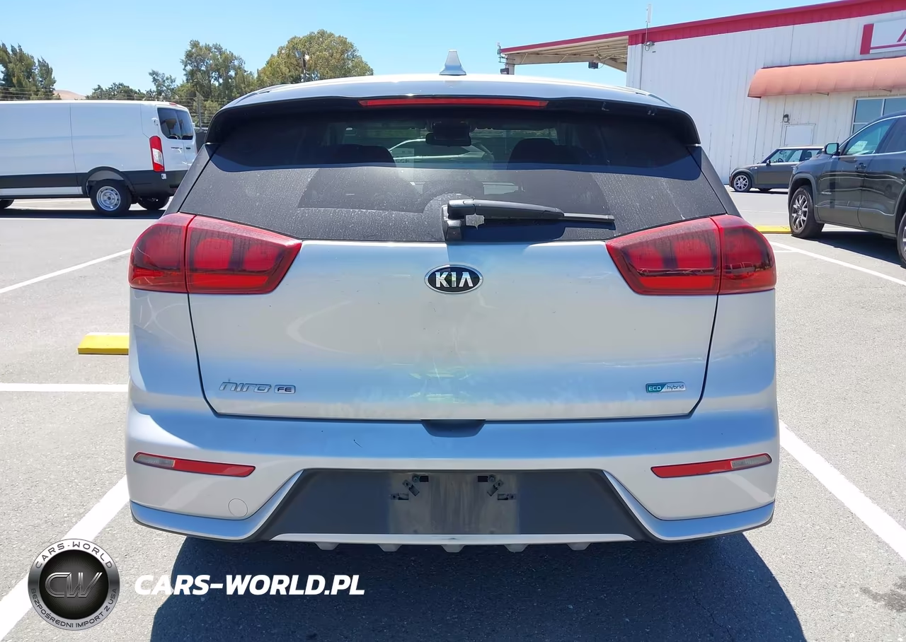 2018 Kia Niro Fe VIN:KNDCB3LC2J5184246 - 17