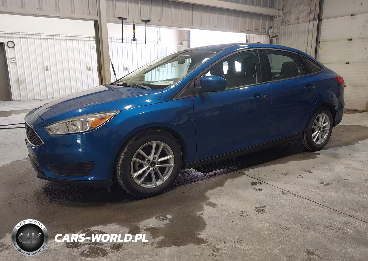 2018 Ford Focus Se VIN:1FADP3F29JL329101 - 2