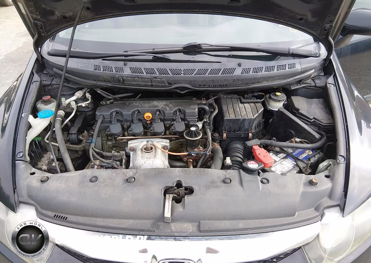 2011 Honda Civic Lx VIN:2HGFA1F5XBH305800 - 10