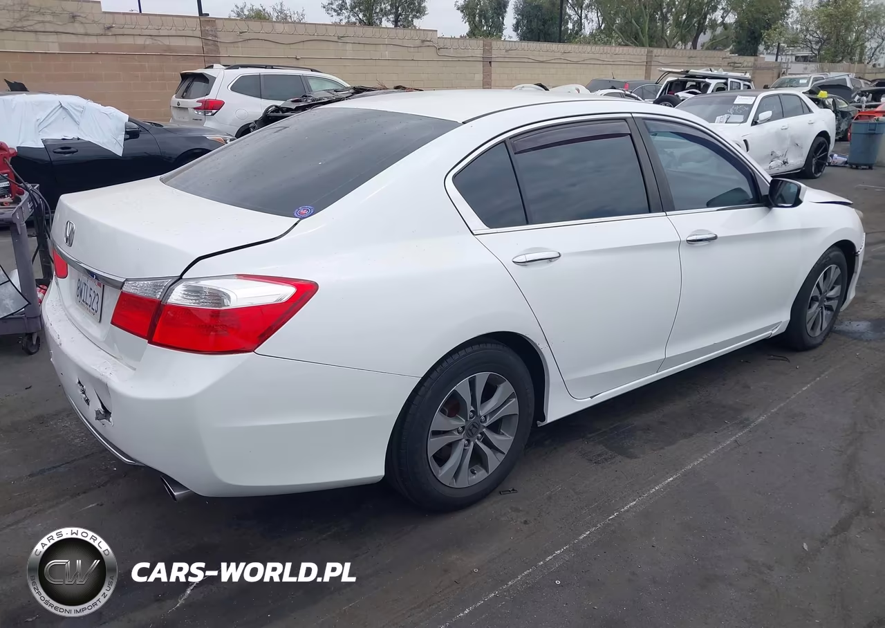 2015 Honda Accord Lx VIN:1HGCR2F3XFA162822 - 4