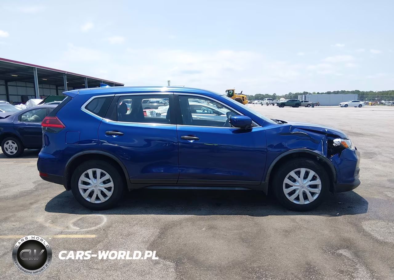 2018 Nissan Rogue S VIN:JN8AT2MT9JW463172 - 13