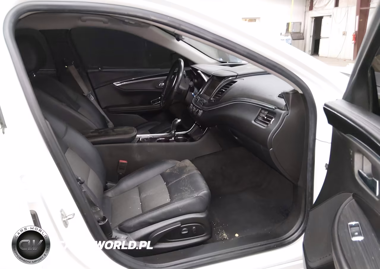2018 Chevrolet Impala 1Lt VIN:1G1105S3XJU148765 - 5