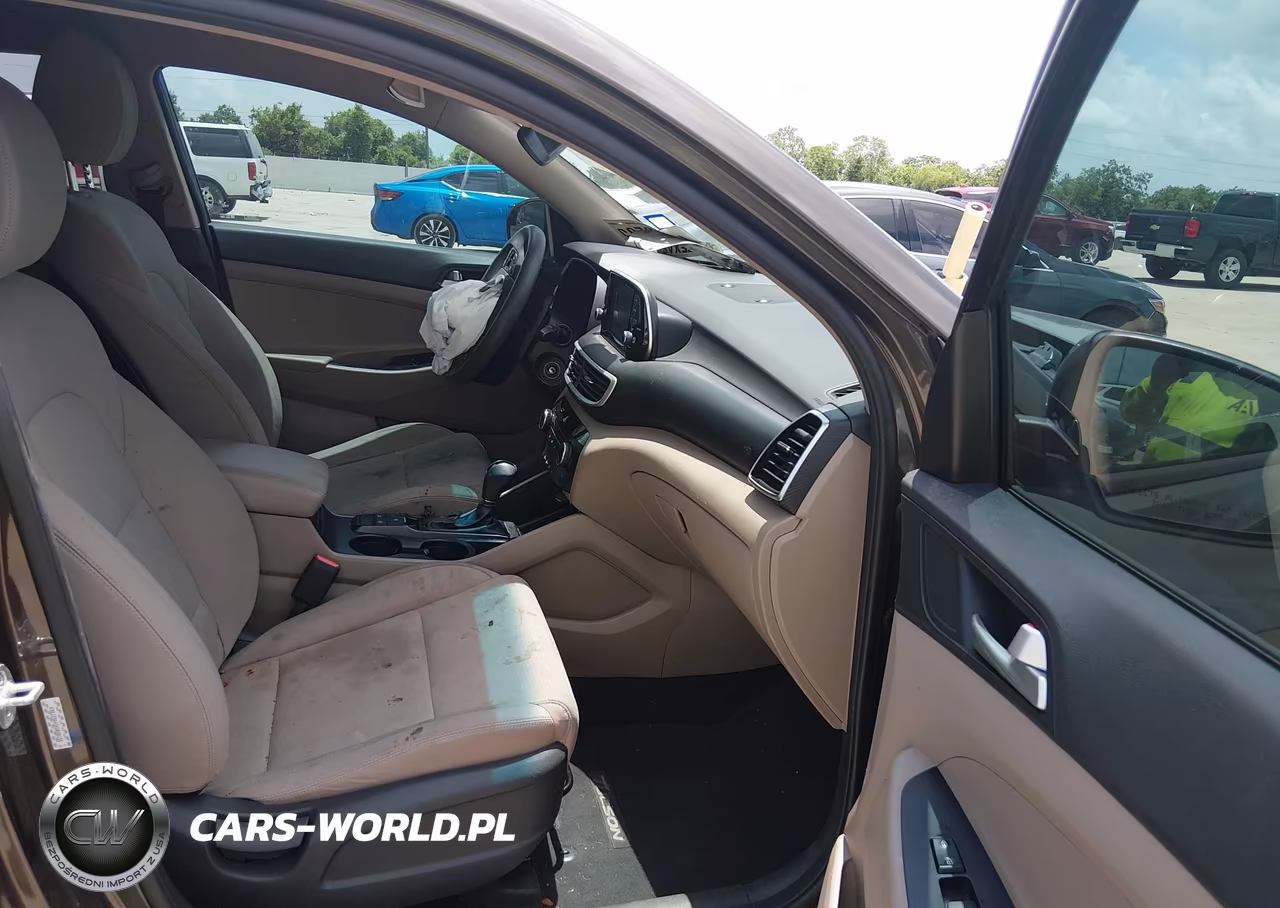 2019 Hyundai Tucson Se VIN:KM8J23A41KU038135 - 5