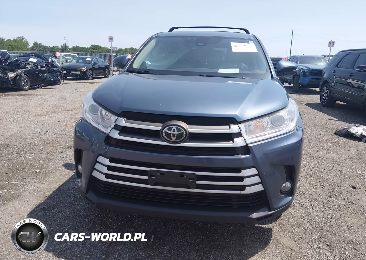 2019 Toyota Highlander Le Plus VIN:5TDBZRFH7KS931191 - 12