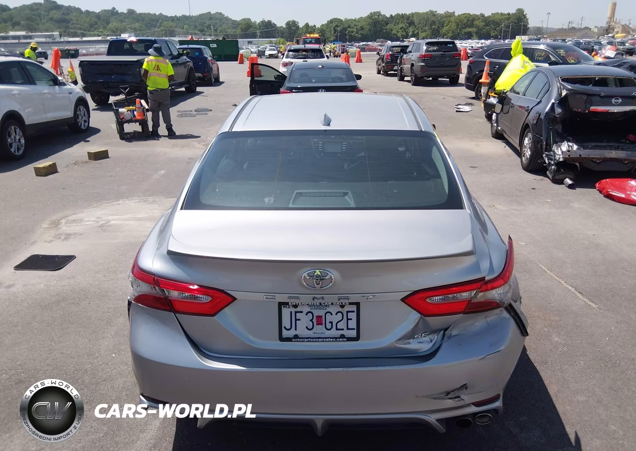 2019 Toyota Camry Se VIN:4T1B11HK0KU216777 - 16
