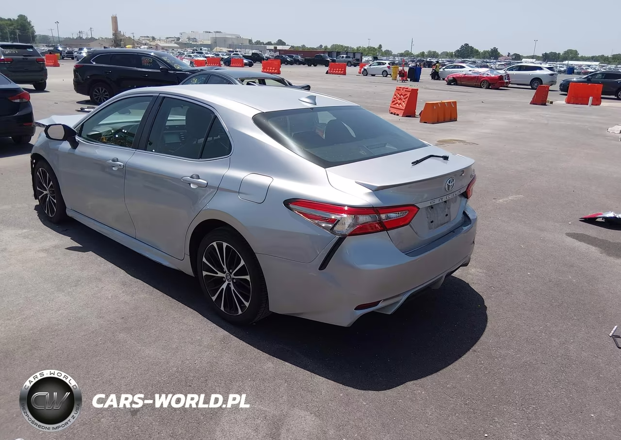 2019 Toyota Camry Se VIN:4T1B11HK0KU216777 - 3